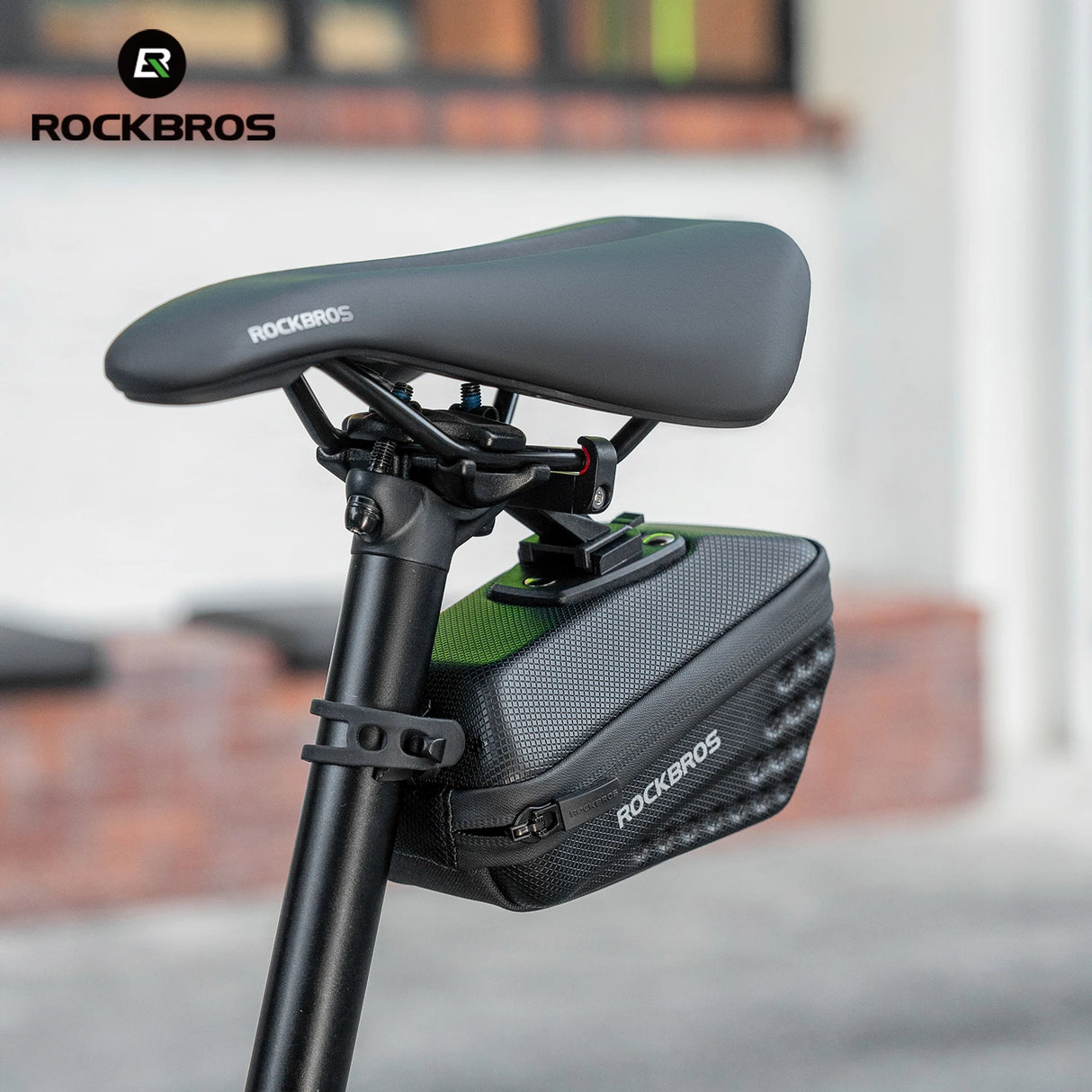 Waterdichte fiets zadeltas, gemonteerd onder het fietszadel