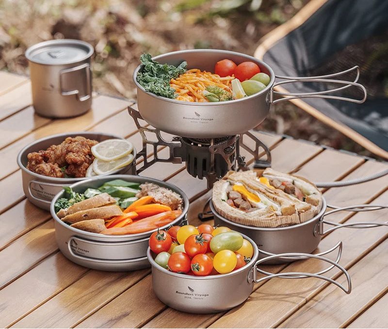 Titanium Kommen- en Bordenset met Opvouwbaar Handvat - 5-delig