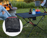 Draagbare aluminium camping- en vistafel, opgevouwen en uitgeklapt in de buitenlucht